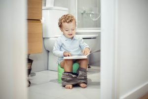 علت ترس کودک از دستشویی رفتن و 9 نکته اساسی در درمان آن